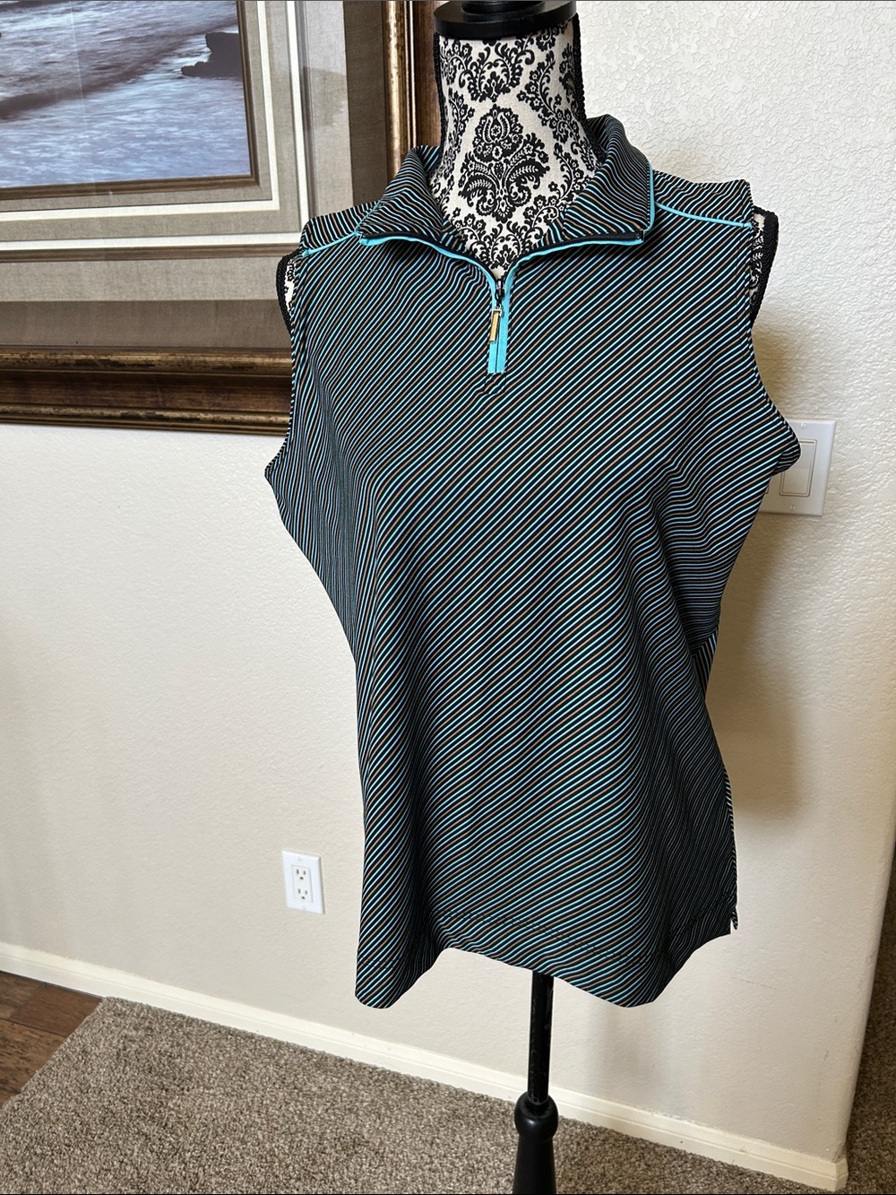 Bundle of Two Sleeveless Polo Tops